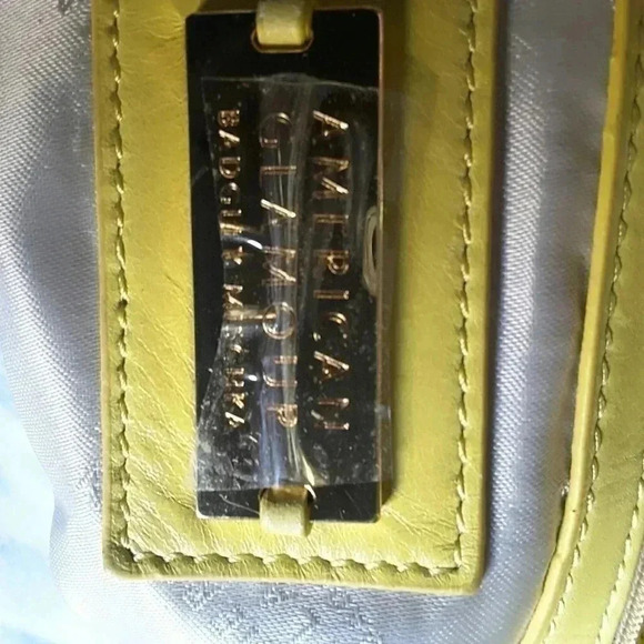 American Glamour Badgley Mischka - Picture 11 of 11